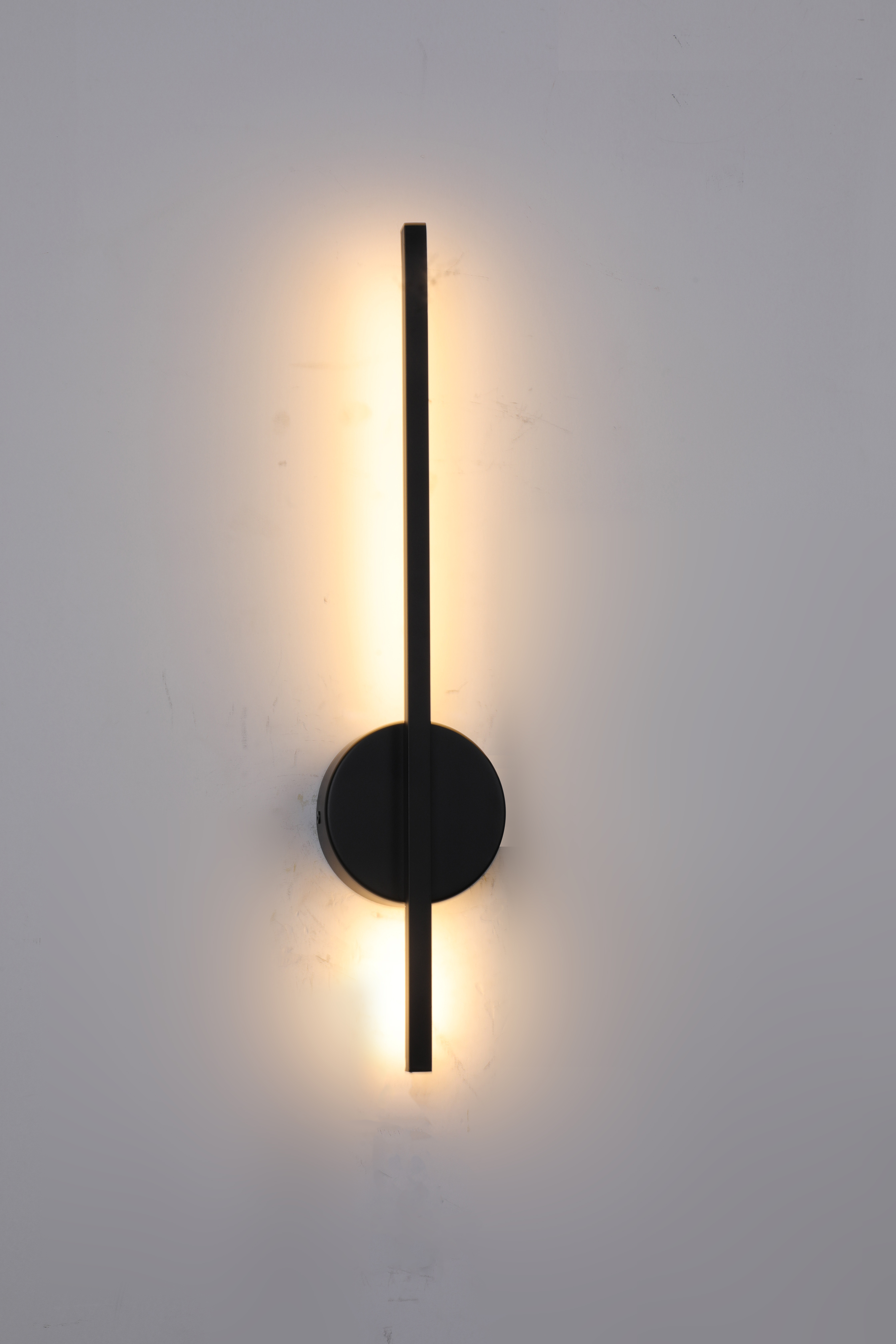 Verona 45cm Wall Light Black