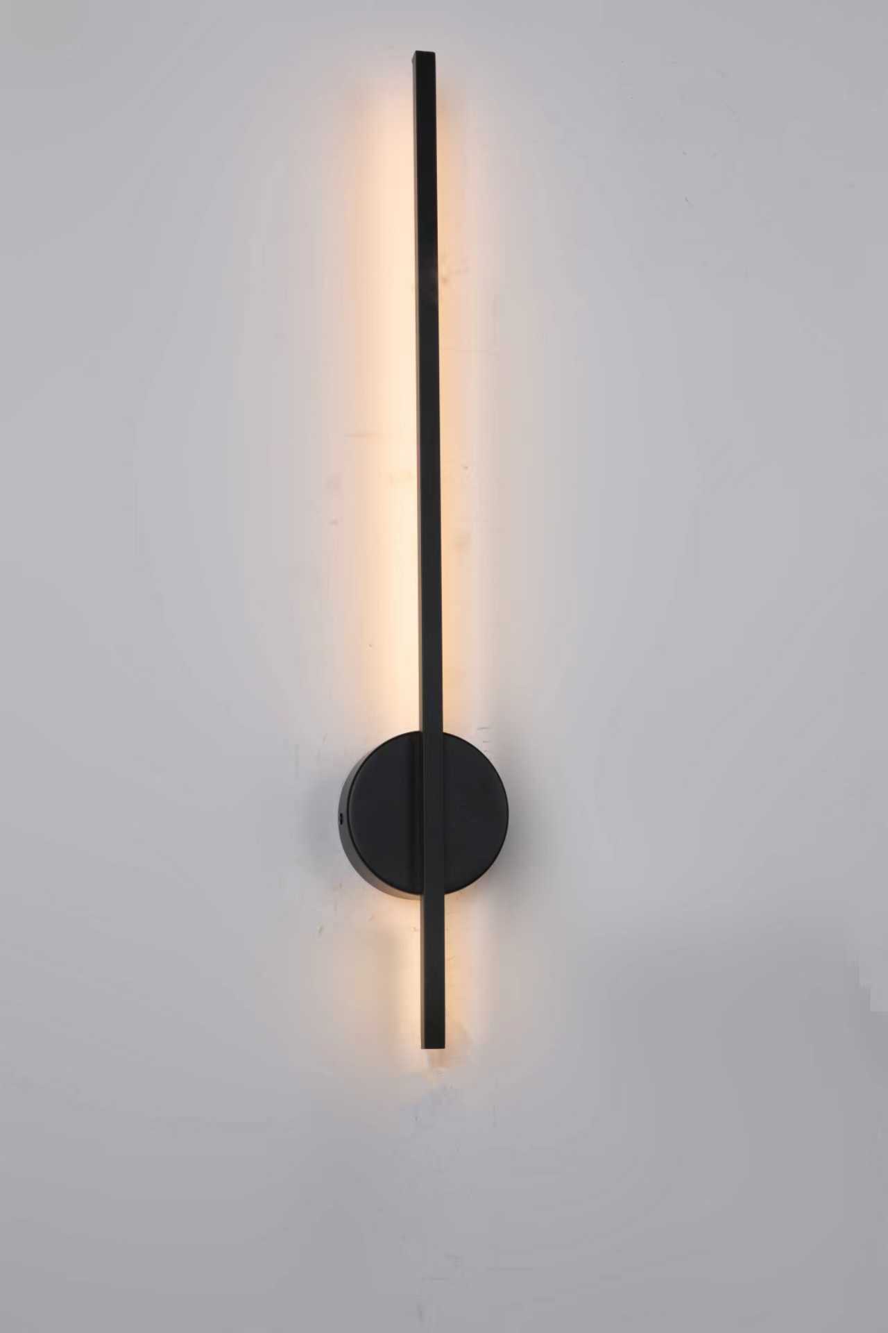 Verona 60cm Wall Light Black